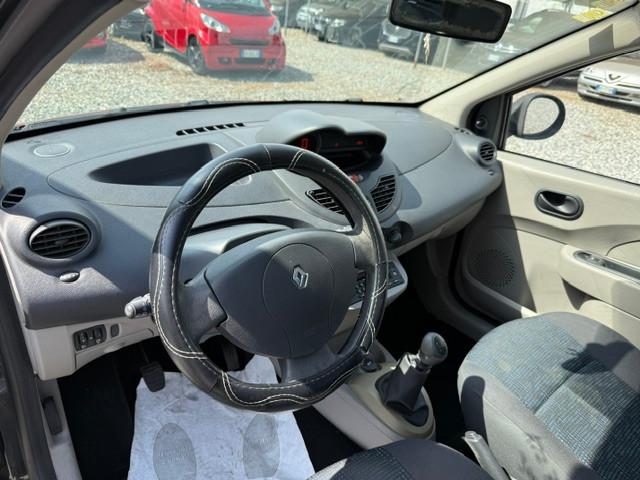 Renault Twingo 1.2 8V Dynamique