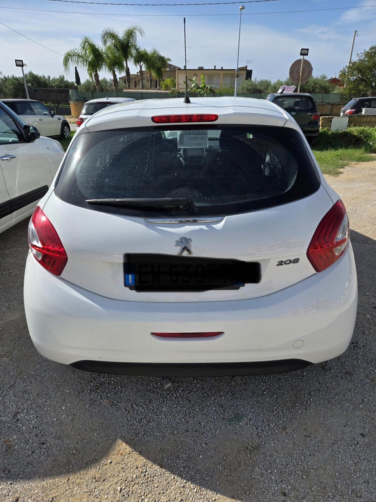 Peugeot 208 1.4 HDi 68 CV 5 porte Access