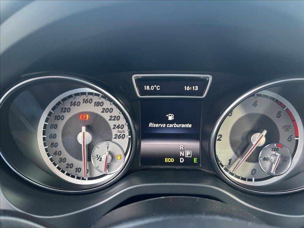 MERCEDES GLA 200 d (cdi) Executive 4matic auto del 2015