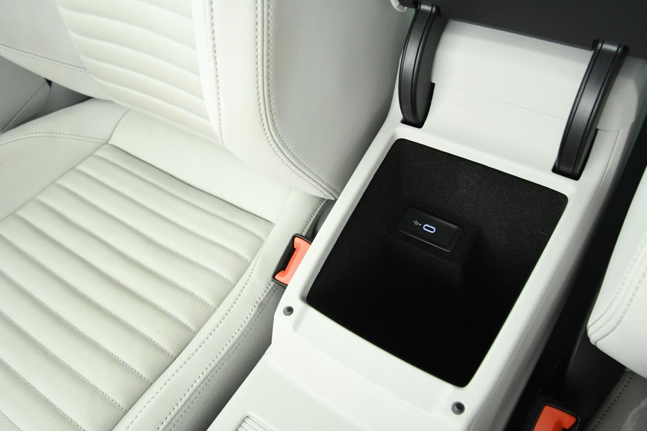 VOLKSWAGEN Passat Variant 2.0 tdi Business 150cv dsg CAMERA+LED+PELLE+ACC