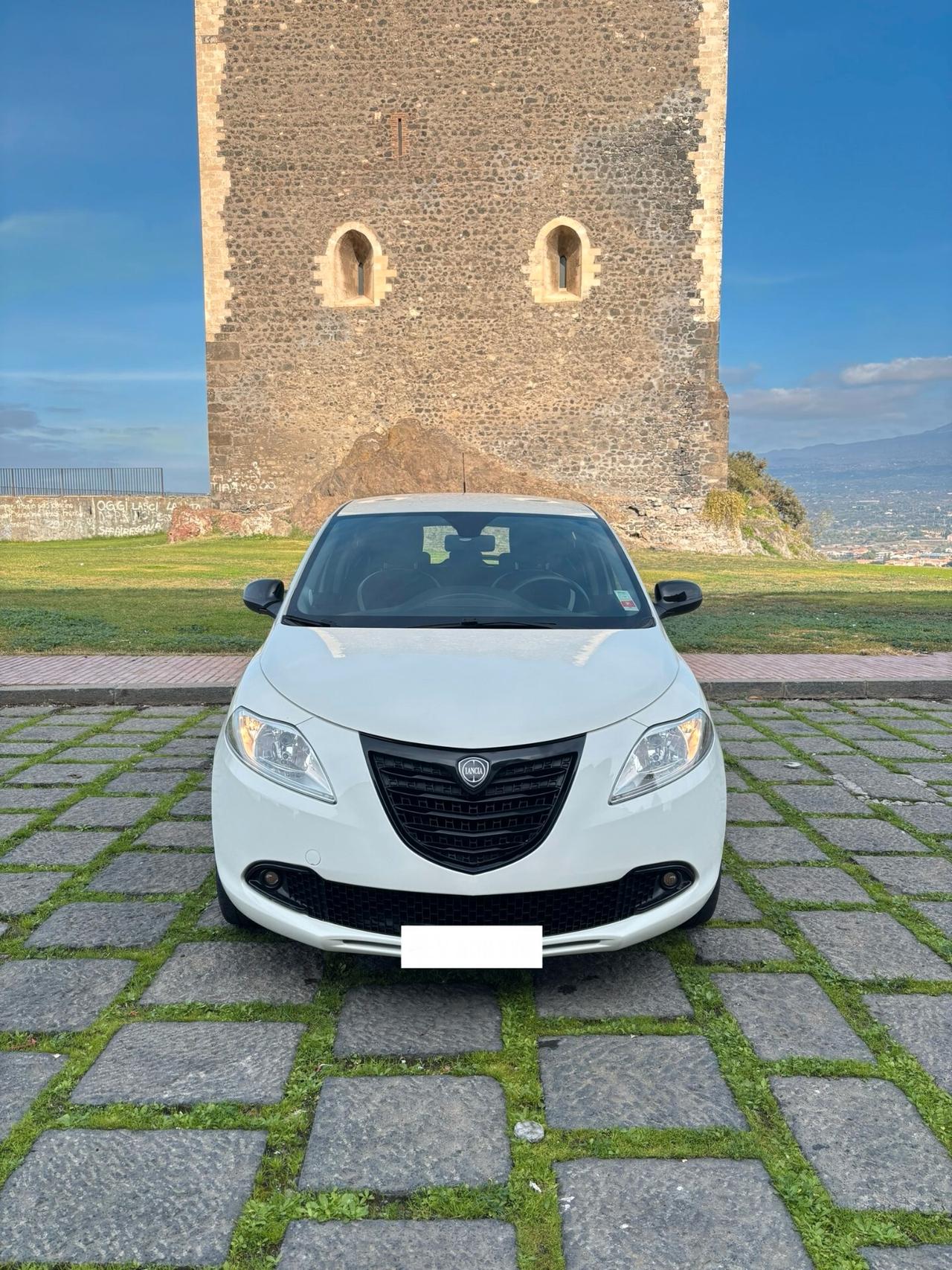 Lancia Ypsilon 1.3 MJT 16V 95 CV 5 porte S&S Elefantino