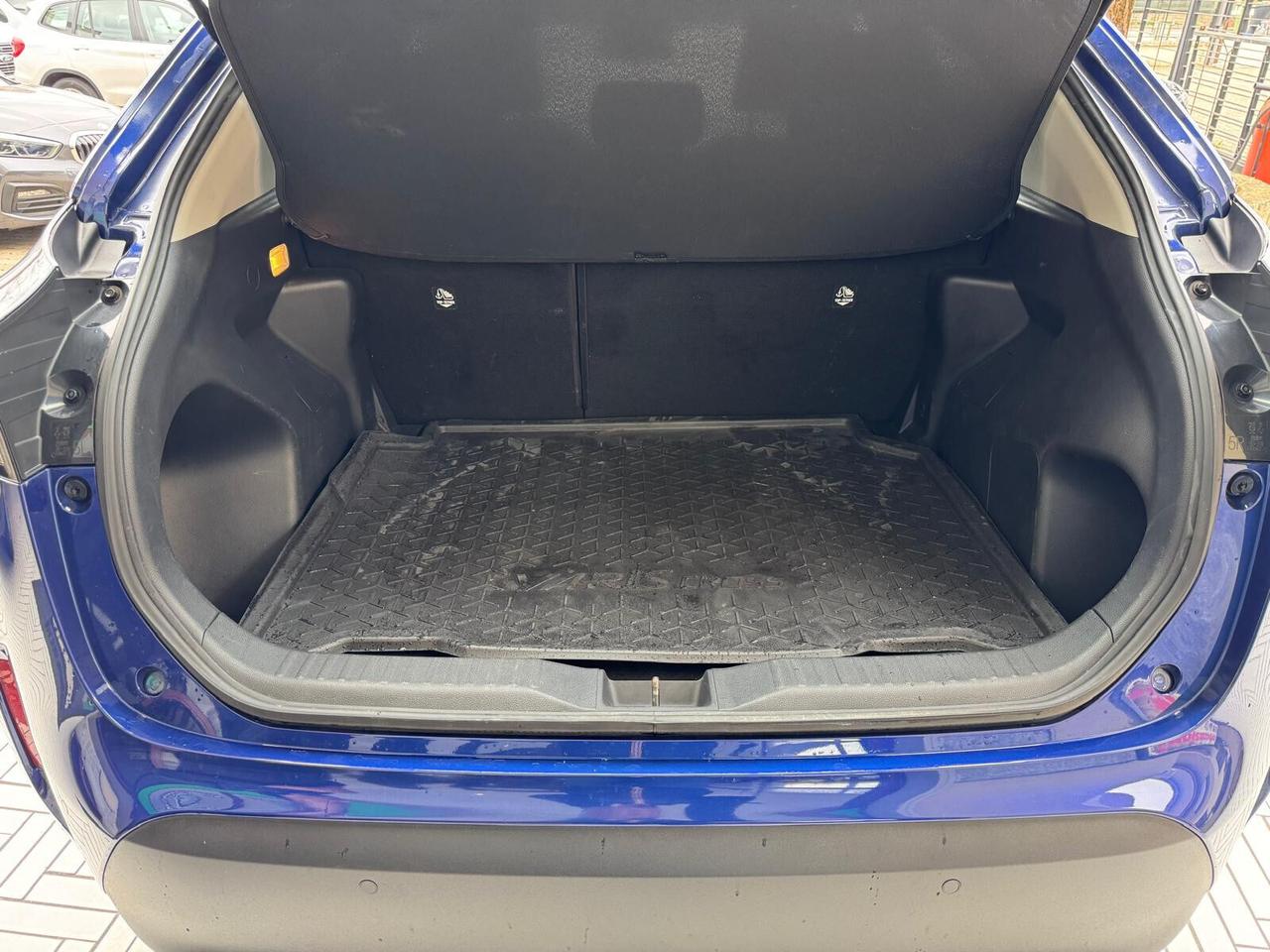 Toyota Yaris Cross 1.5 Hybrid 5p. E-CVT Business