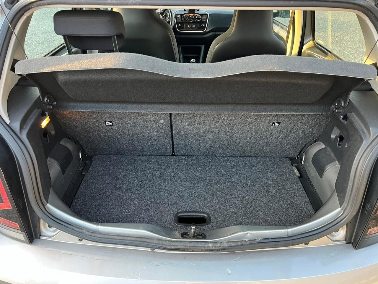 Volkswagen up! 1.0 75 CV 5p. move