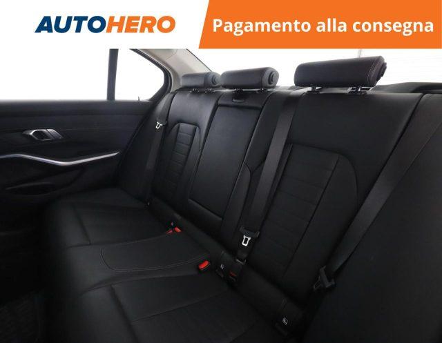 BMW 330 e Luxury