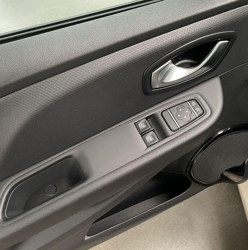 Renault Clio dCi 8V 90CV EDC Start&Stop 5 porte Energy Intens