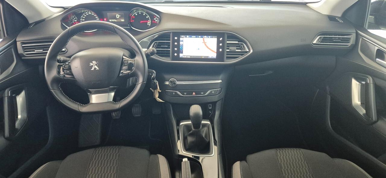 PEUGEOT 308 1.2 110CV 7.000 KM 09/2016