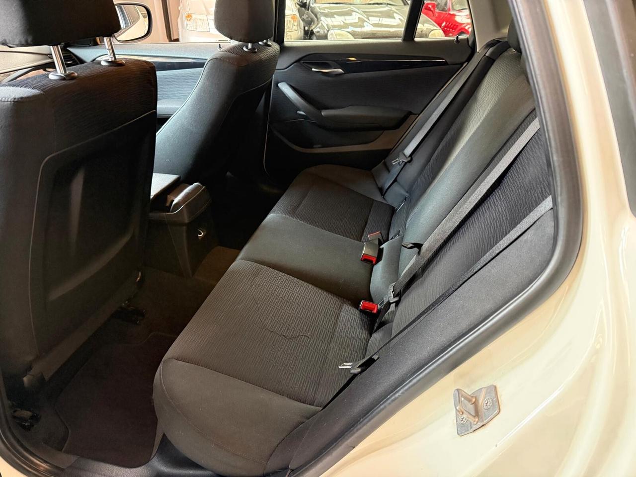 BMW X1 sDrive20d FUTURA OK NEOP.