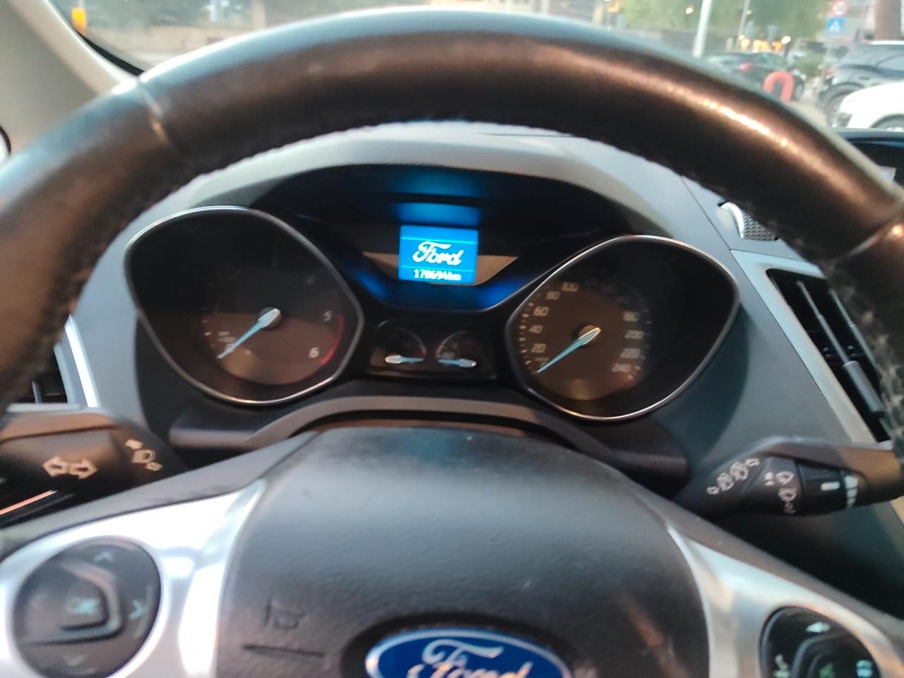 Ford C-Max 1.6 TDCi 115CV Titanium SUPER FULL!!