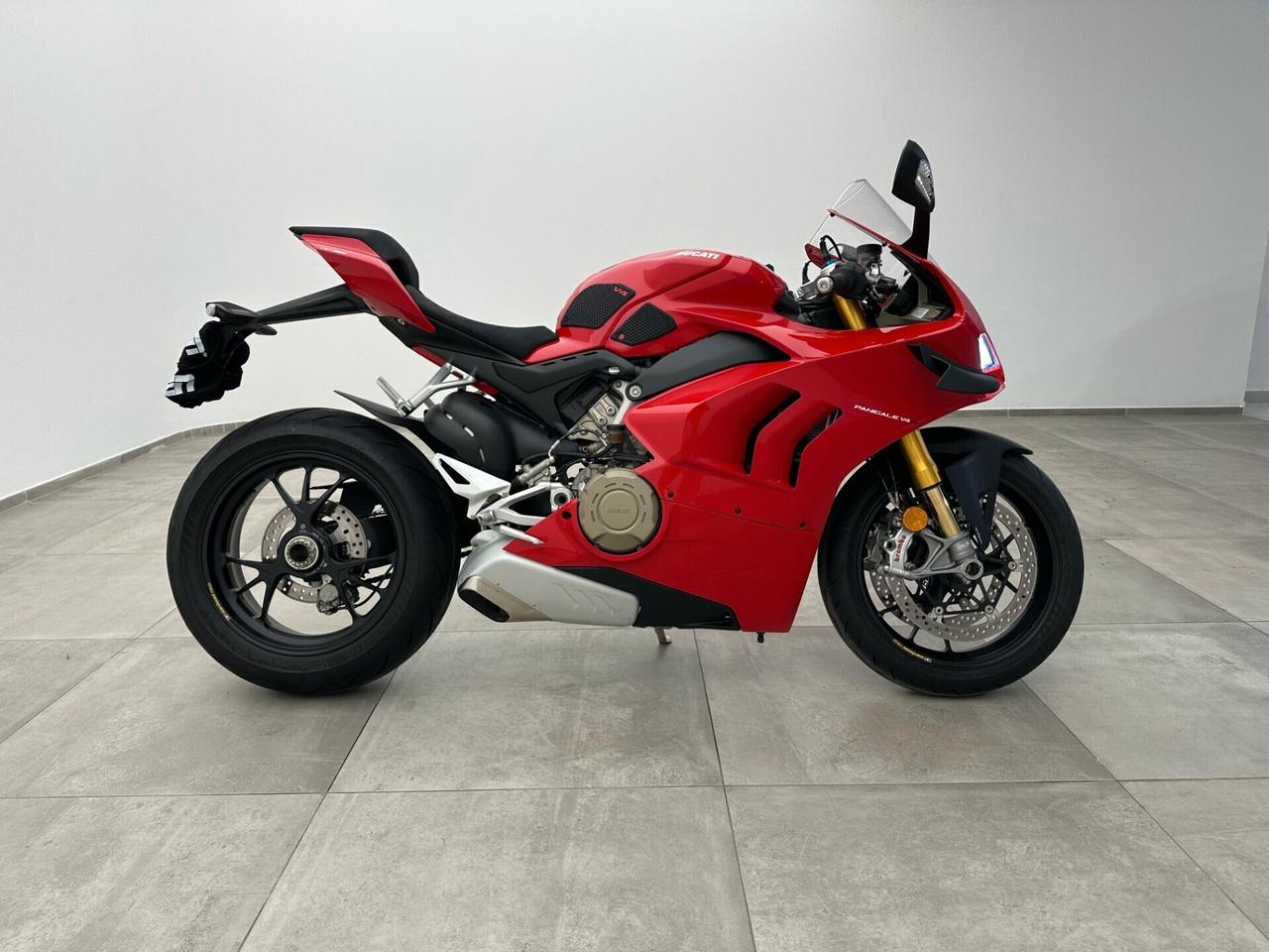 Ducati Panigale V4 S