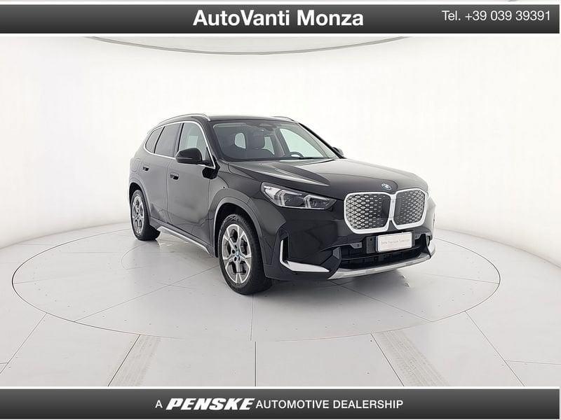 BMW iX1 eDrive 20 X-Line Special Edition