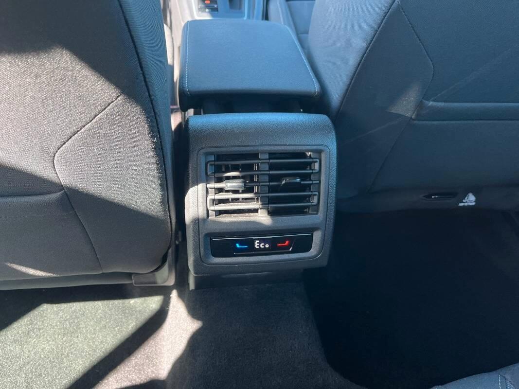 Volkswagen Golf 1.4 tsi ehybrid Style 204cv dsg