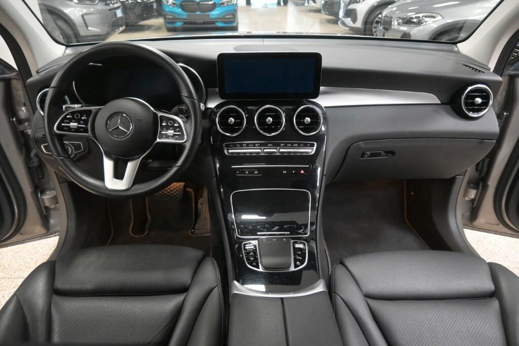 MERCEDES-BENZ GLC 200D 4MATIC 163CV AUTOMATIC BUSINESS SOLUTION ( FARI LED - PELLE - COCKPIT - NAVI PREMIUM - PARK ASSIST - TELECAMERA POST. - CERCHI 18 )
