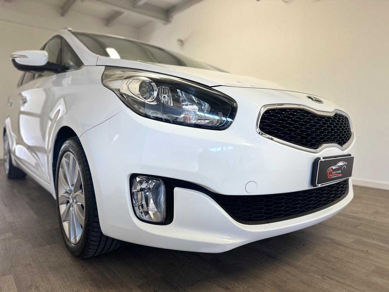 Kia Carens 1.7 CRDi 115 CV Class 7 POSTI GANCIO TRAINO