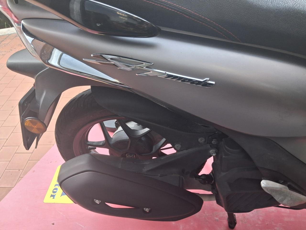 Honda SH 125 MODE SPORT