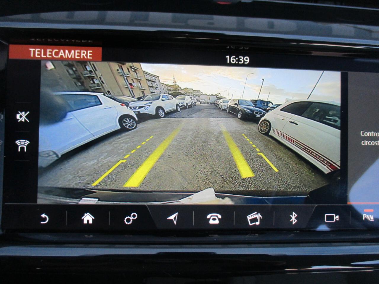 Land Rover Discovery Sport 2.0 TD4 180 CV AWD Auto R-Dynamic 2020