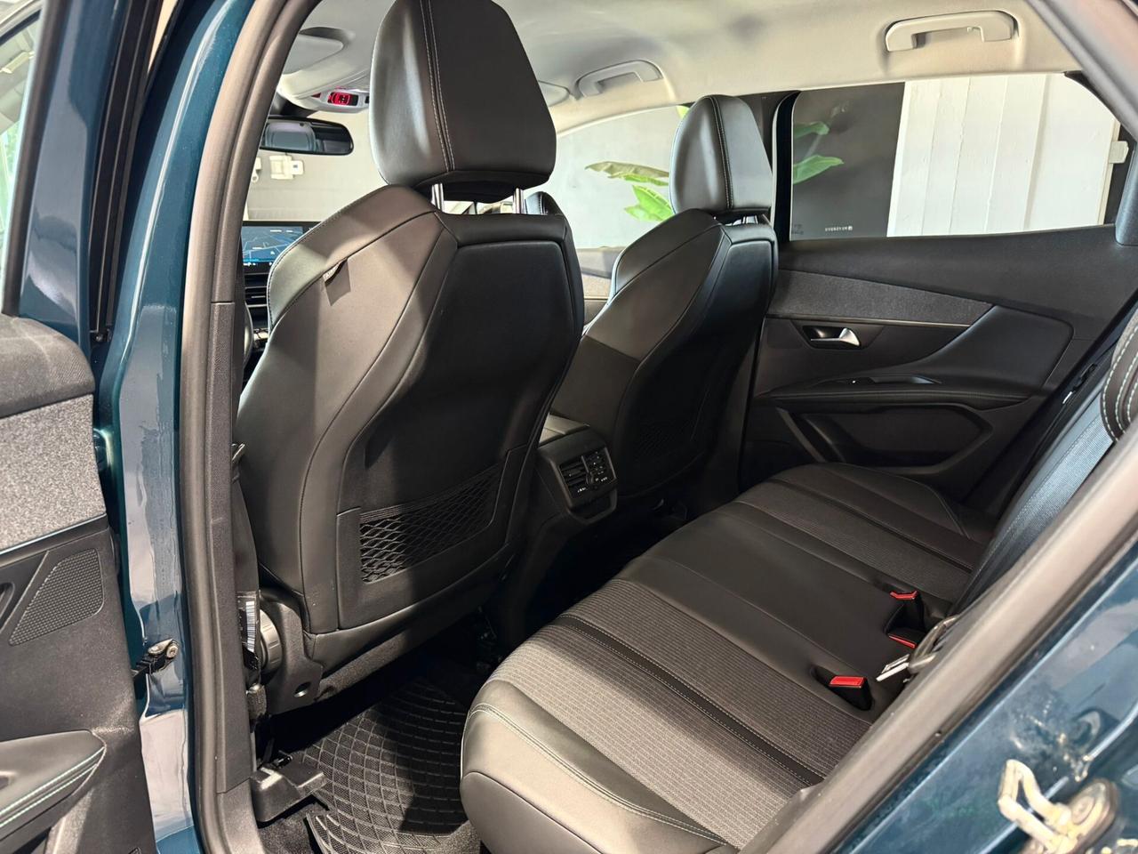 Peugeot 3008 BlueHDi 130 S&S EAT8 Allure Pack