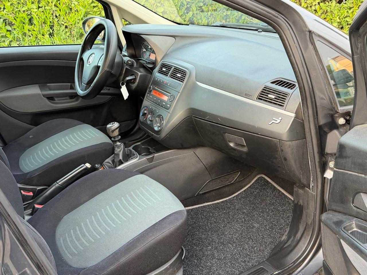 Fiat Grande Punto 1.2 65CV NEOPATENTATI