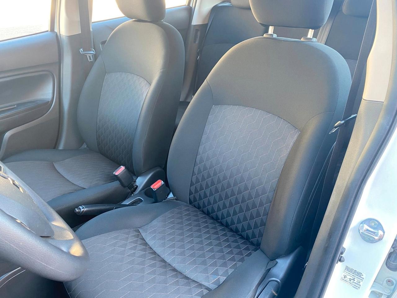 MITSUBISHI SPACE STAR 1.2cc NESSUN OBBLIGO