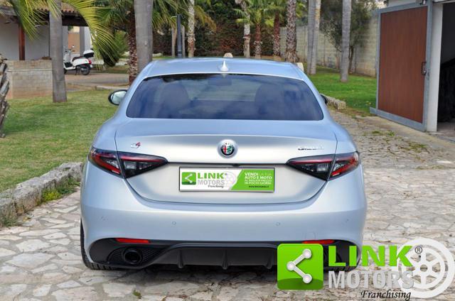ALFA ROMEO Giulia 2.2 Turbodiesel 210 CV AT8 AWD Q4 Competizione