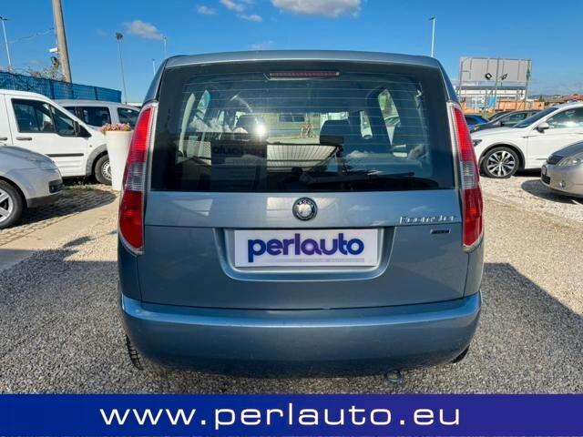 Skoda Roomster 1.6 16V Style