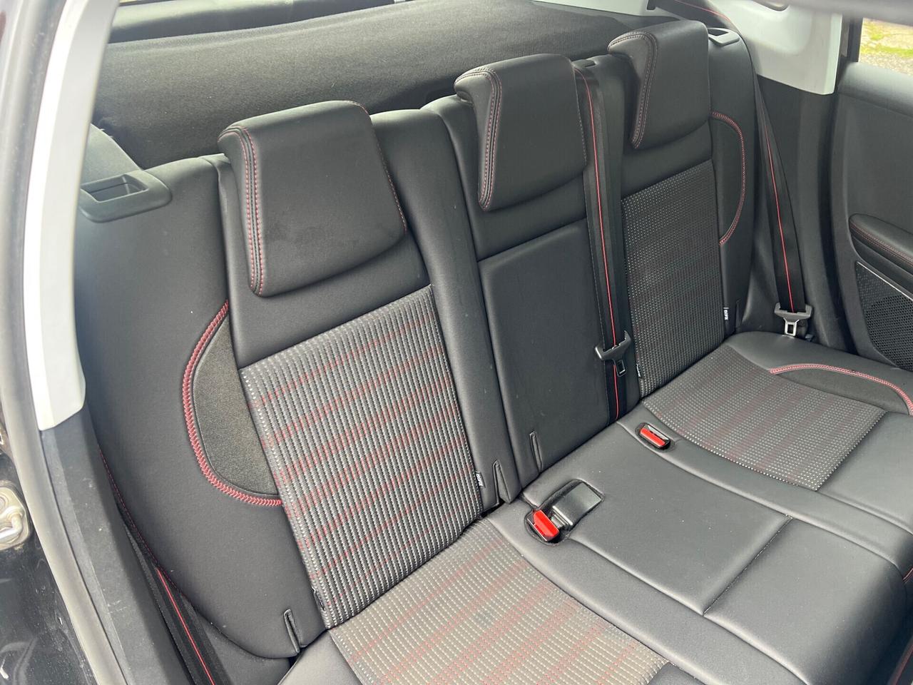 Peugeot 2008 PureTech Turbo 110 S&S GT Line