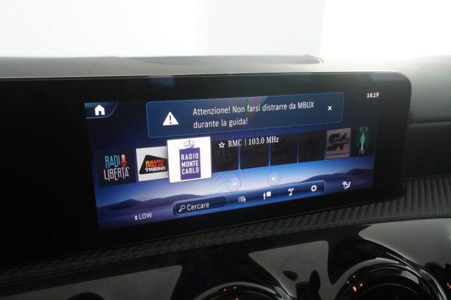 MERCEDES-BENZ A 180 A 180 d Automatic Advanced