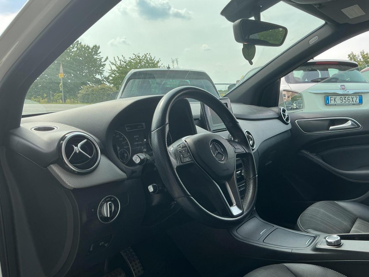 Mercedes-benz B 180 1.6 Benzina Automatica Neopatentati