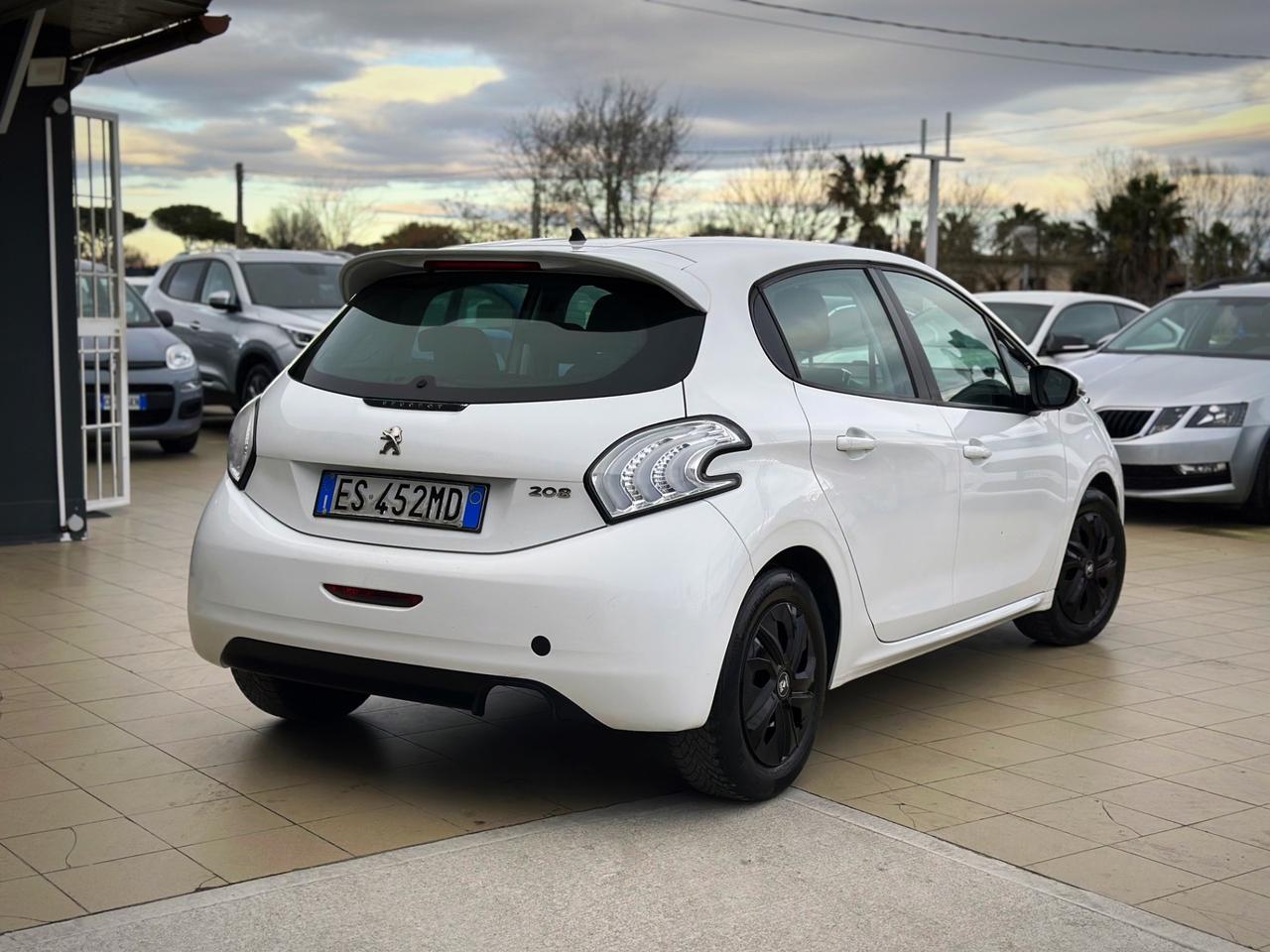 Peugeot 208 1.2 VTi 82 CV 5 porte Active Garanzia 12 Mesi