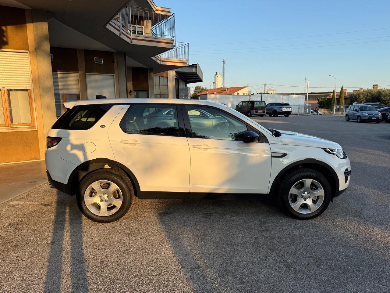 Land Rover Discovery Sport 2.0 TD4 150 CV SE