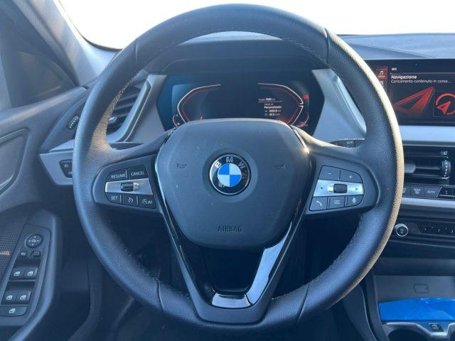BMW 118 i 5p. Business Advantage