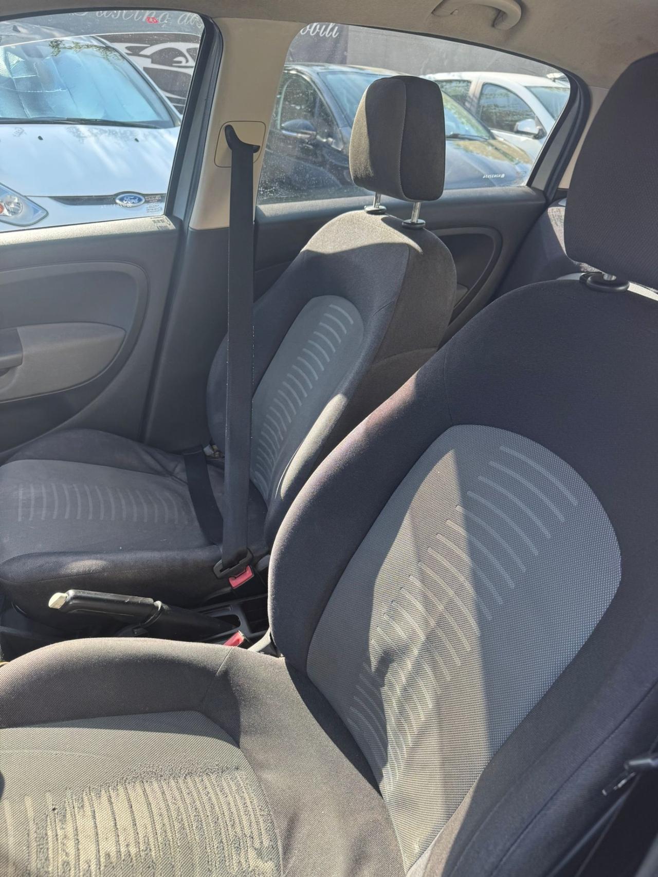 Fiat Grande Punto Grande Punto 1.3 MJT 75 CV 5 porte Dynamic