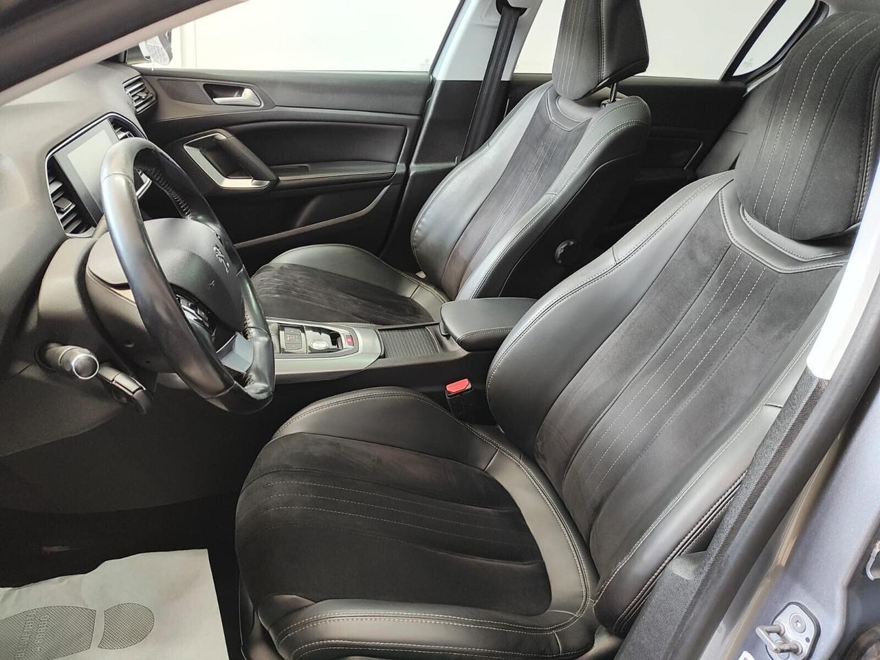 Peugeot 308 BlueHDi 120 S&S EAT6 GT Line