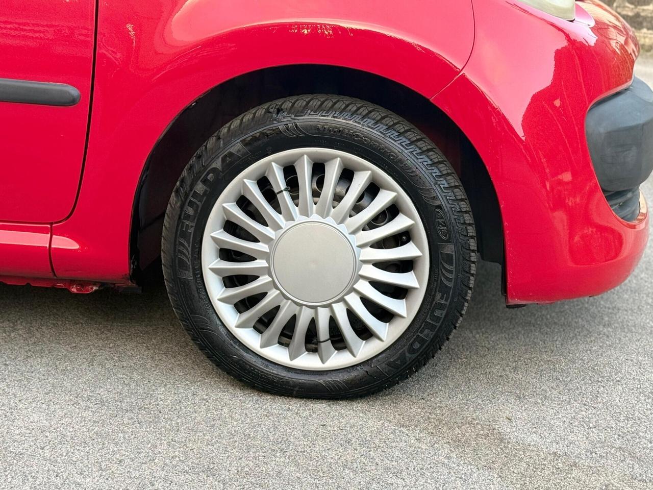 Citroen C1 1.0 AMIC1 5P.