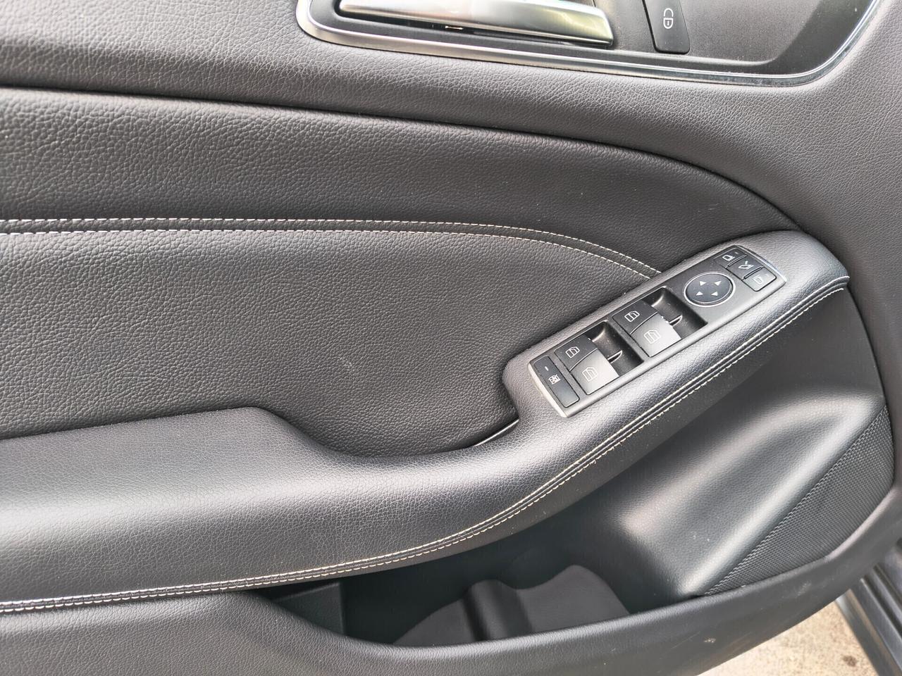 MERCEDES-BENZ CLASSE B AUTOMATICA 180 DIESEL 2014