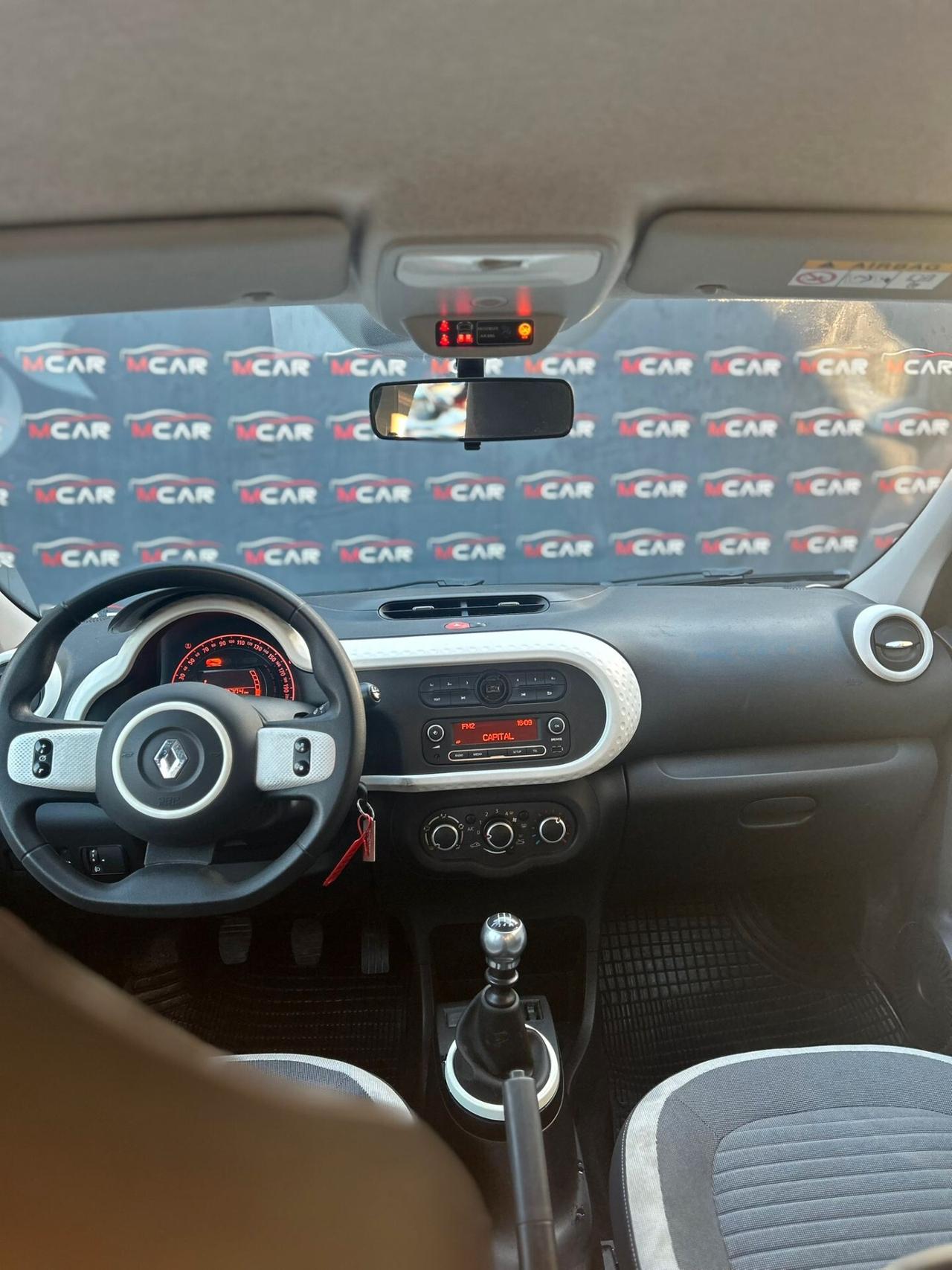 Renault Twingo SCe Lovely