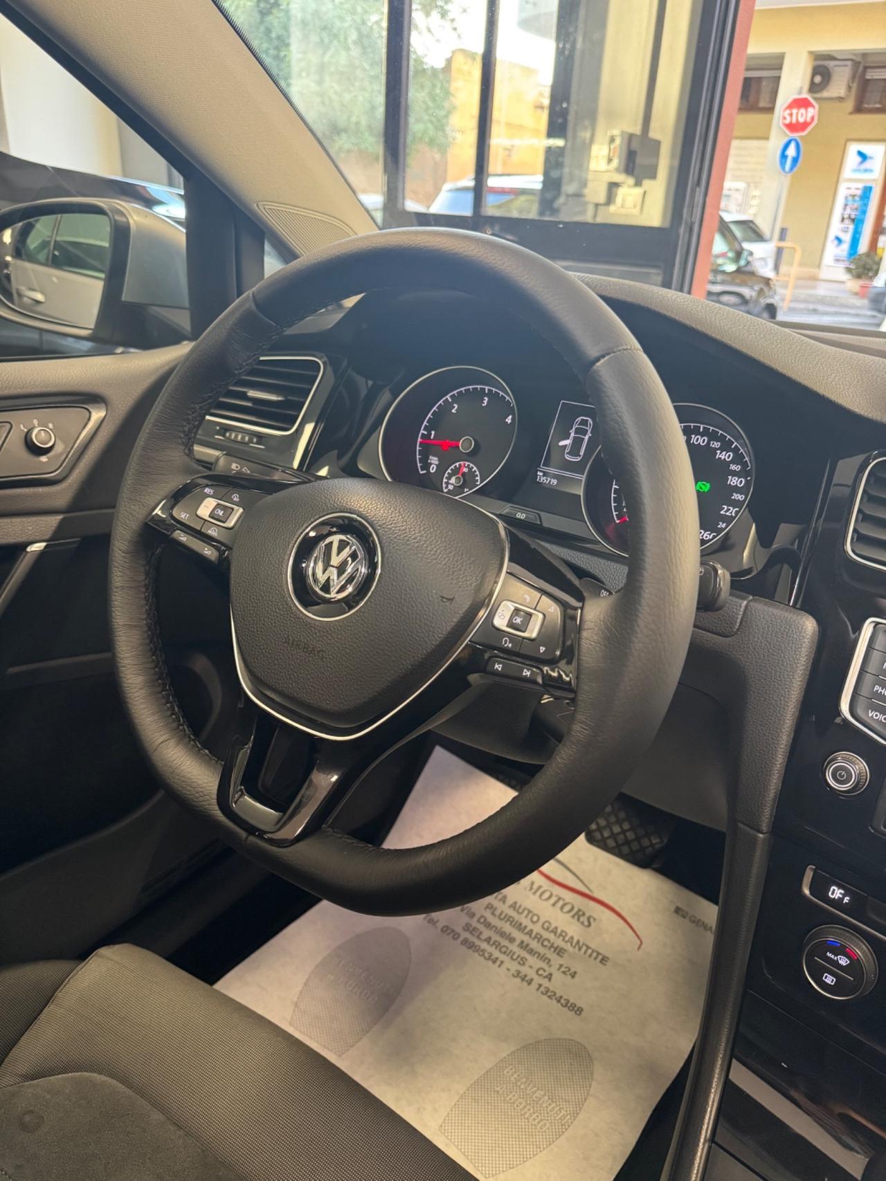 Volkswagen Golf 2.0 TDI 150 Cv DSG Finanziabile