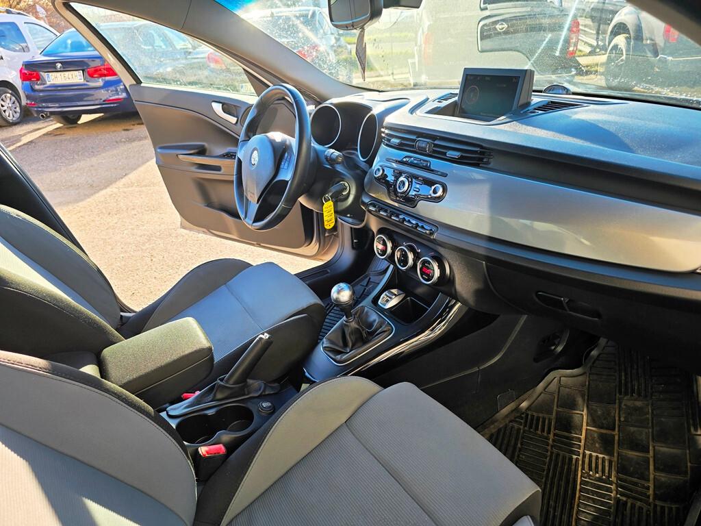 Alfa Romeo Giulietta 1.4 T-JET 120 CV Distinctive