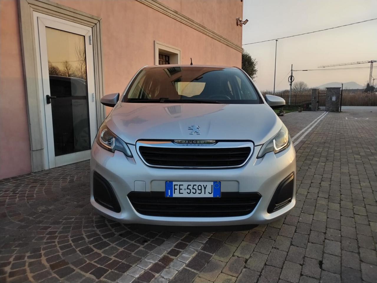 Peugeot 108 5 porte