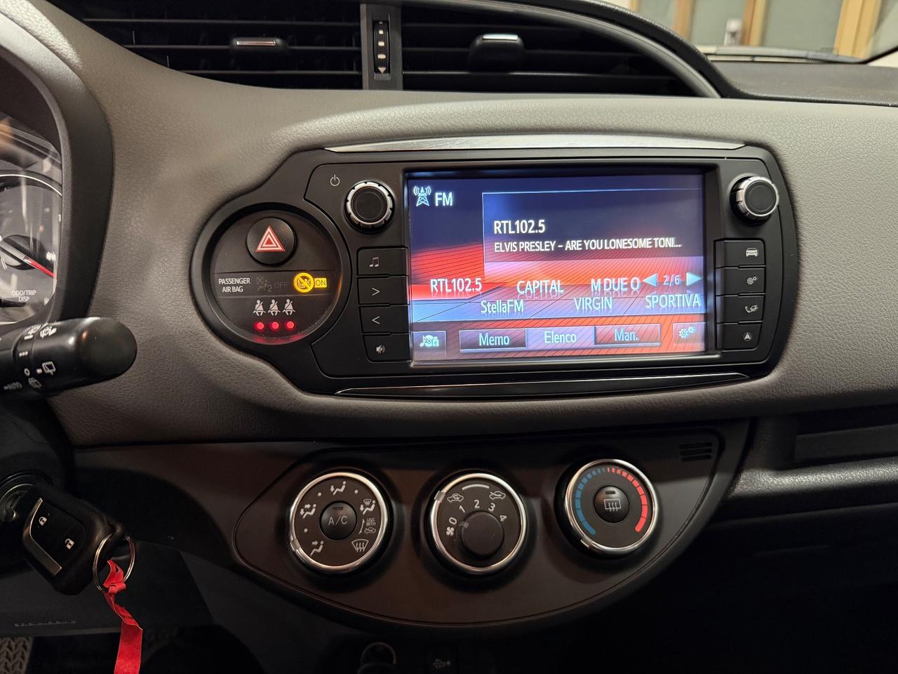 Toyota Yaris 1.0 5 porte vvt-i Active