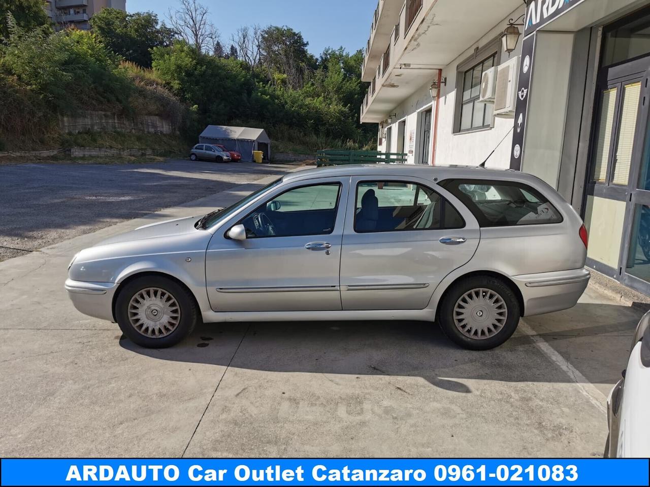 Lancia Lybra 1.9 JTD cat Station Wagon LX