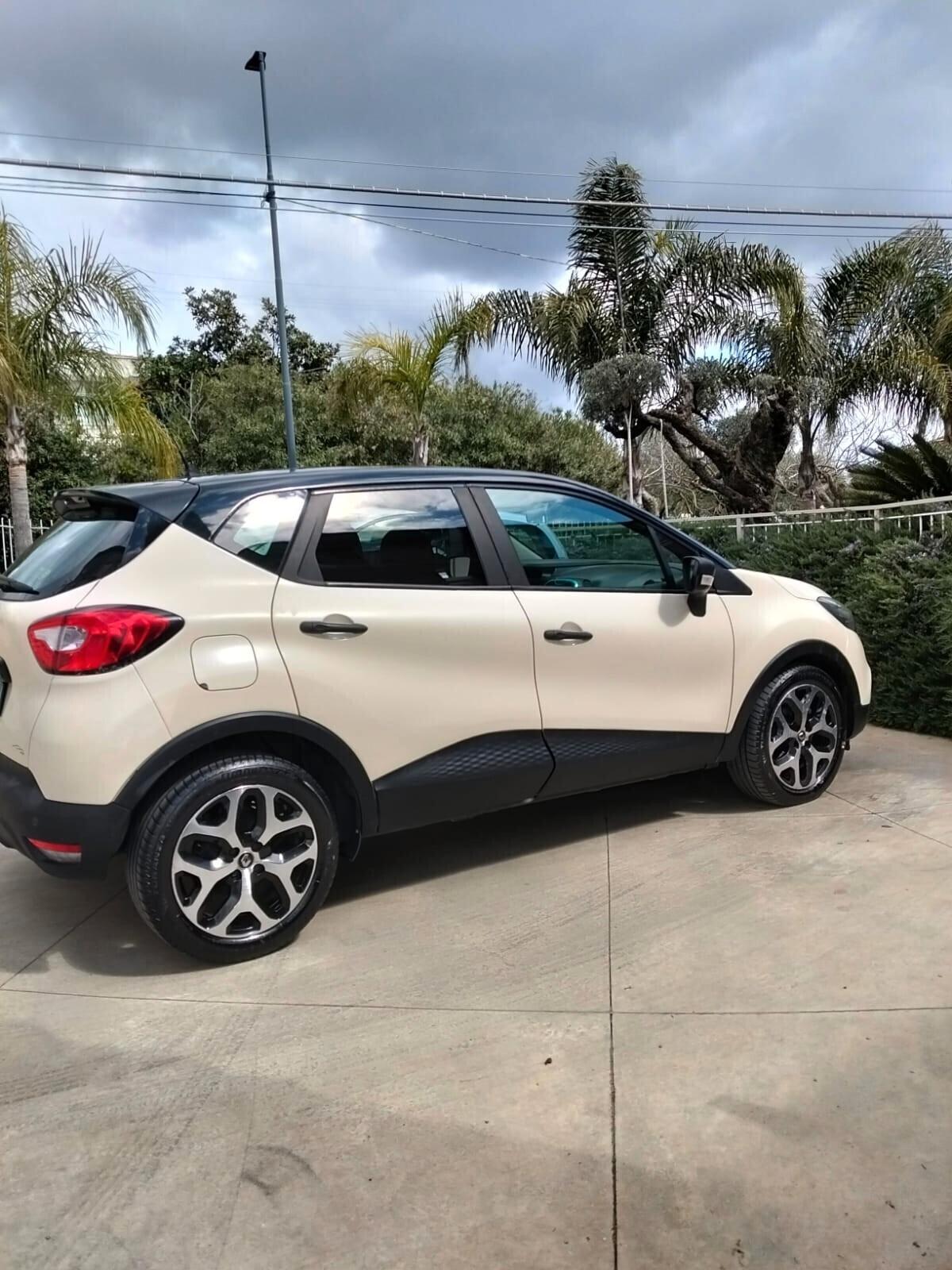 Renault Captur 1.5 dCi 8V 90 CV Start&Stop Energy R-Link