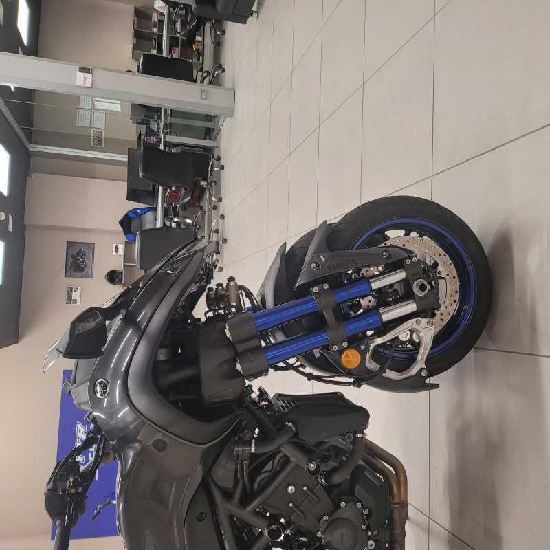 Yamaha Niken 850 - 2021