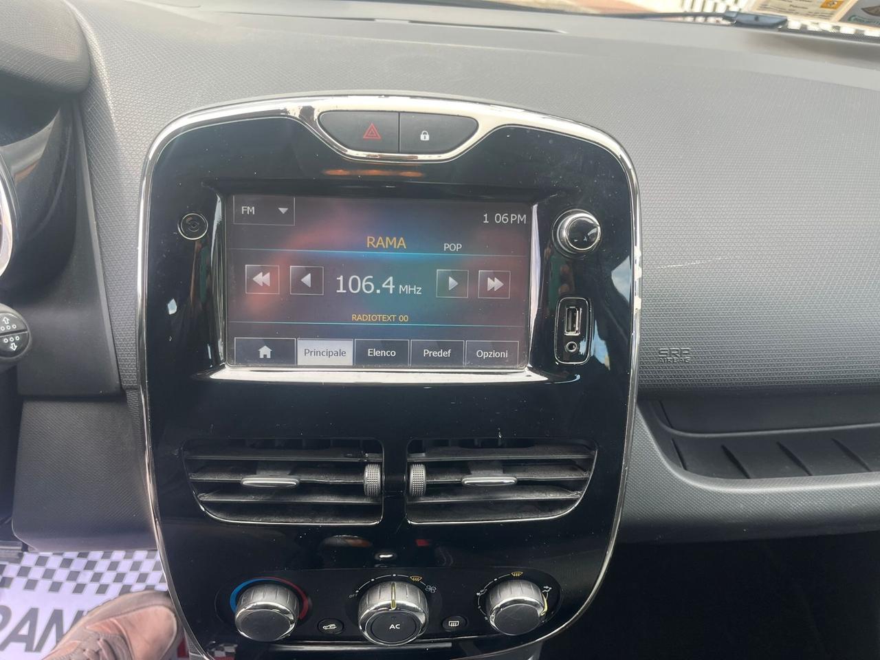 Renault Clio Sporter 1.5 dCi Costume National 2015