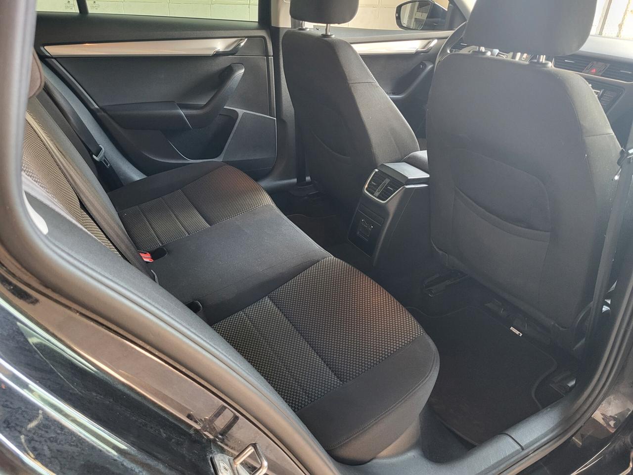 Skoda Octavia 1.6 TDI CR 110 CV Wagon Executive