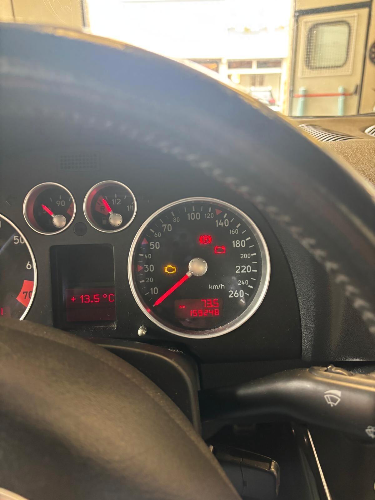 Audi TT Roadster 1.8 T 20V 179 CV cat