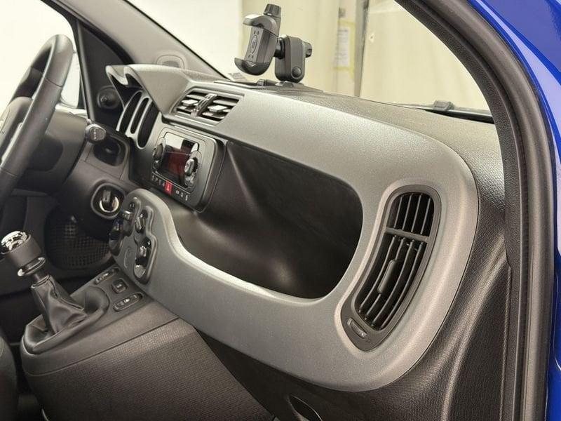 FIAT Panda Hybrid 1.0 S&S Hybrid E6d-T City Cross