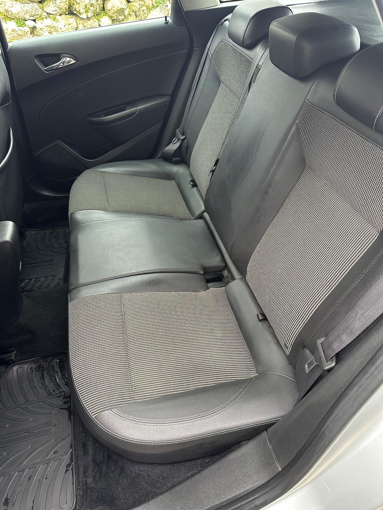 Opel Astra 1.6 CDTI 110 cavalli S&S Sports Tourer Cosmo