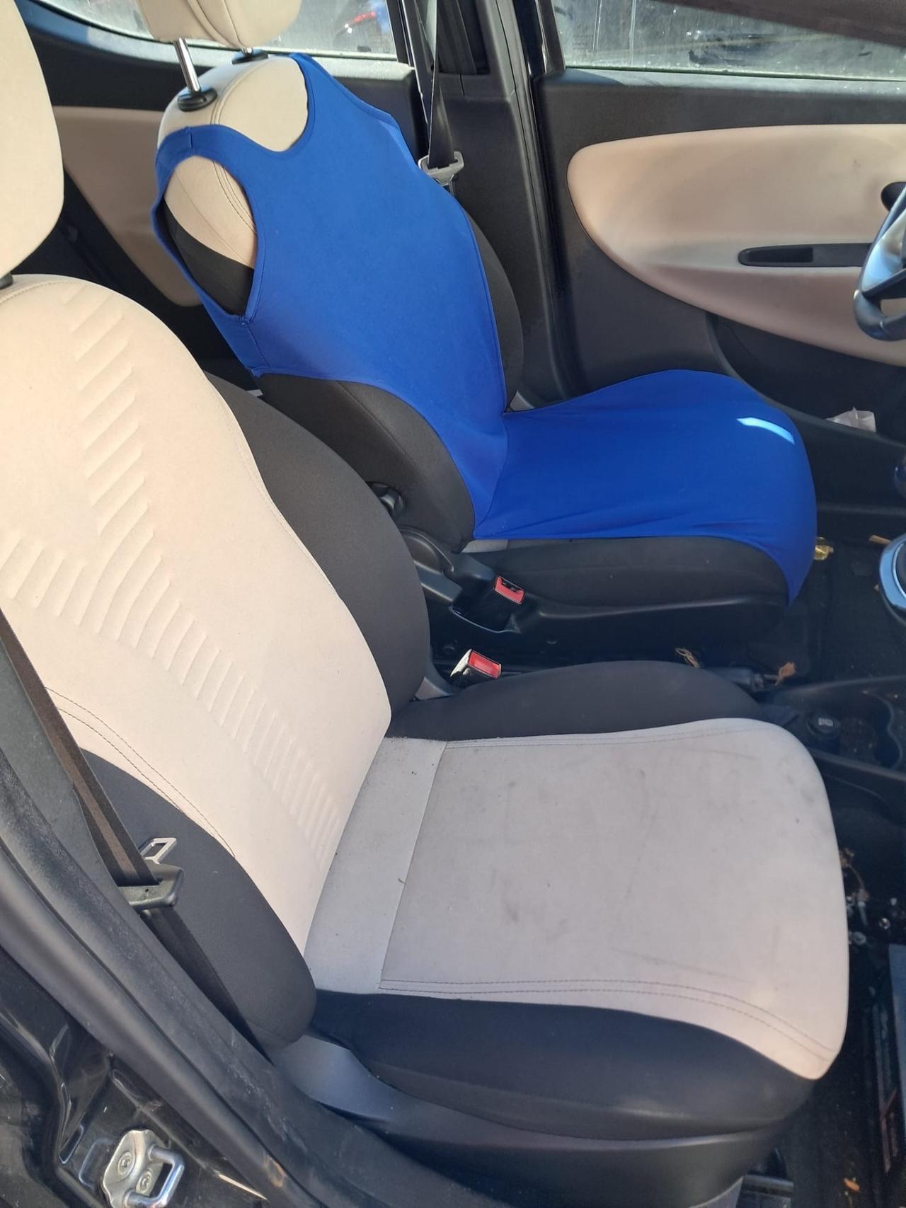 Lancia Ypsilon 1.2 GPL 5p Incidentata