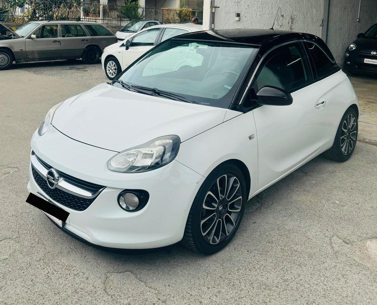 Opel Adam 1.2 70 CV