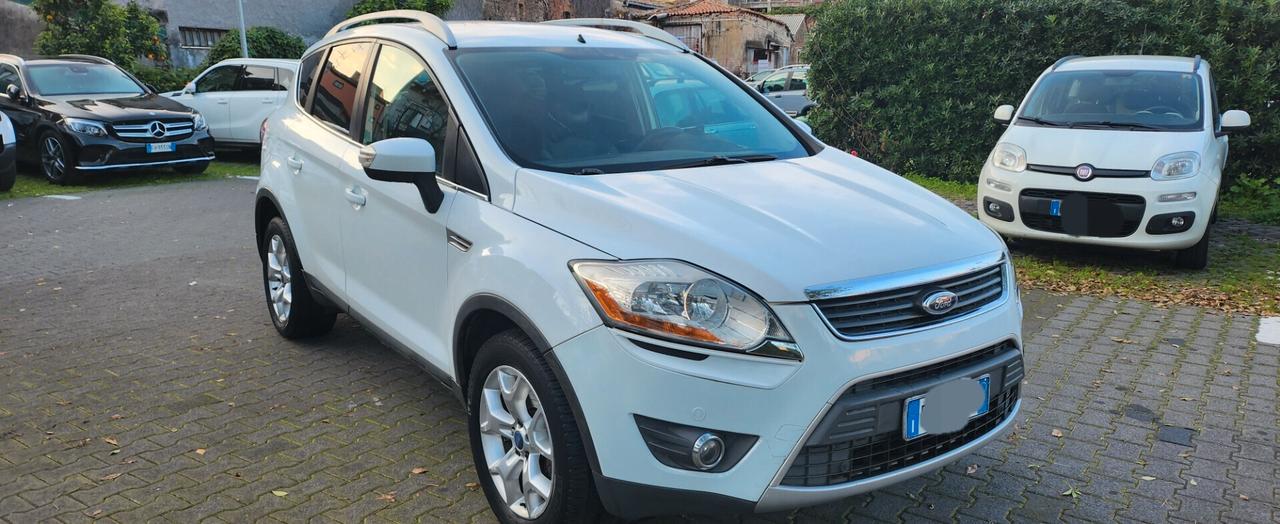 Ford Kuga Kuga 2.0 TDCi COMODA E MANEGGEVOLE